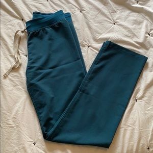 FIGS Livingston basic scrub pants, XS Tall
